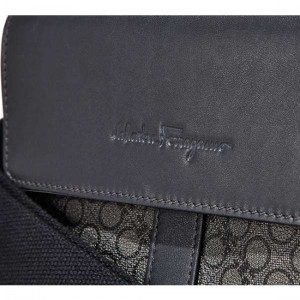 Salvatore Ferragamo Shoulder Bag Sale TH-S860 For Men