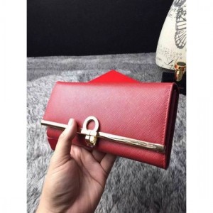 Ferragamo wallet in red with gold Gancio buckle For Women