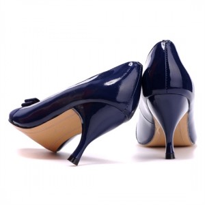 Ferragamo Pumps Carla Patent Blue Leather For Women