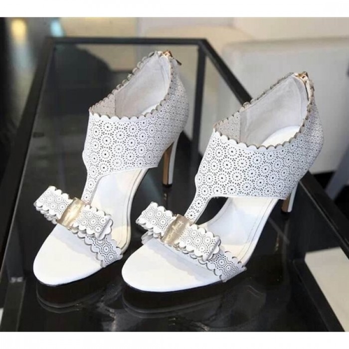 Ferragamo Ankle-Strap Lace Vara Sandals White For Women