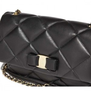 Salvatore Ferragamo Medium Quilted Vara Shoulder Bag Sale Online SFS-UU153 For Women